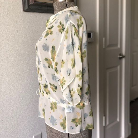 Banana Republic Silk Drawstring Top - Picture 2 of 8